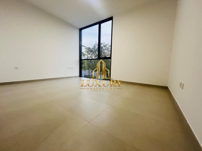 6 Premium Corner Townhouse | 3 Master Bedrooms | Fully Landscaped | Robinia Masaar