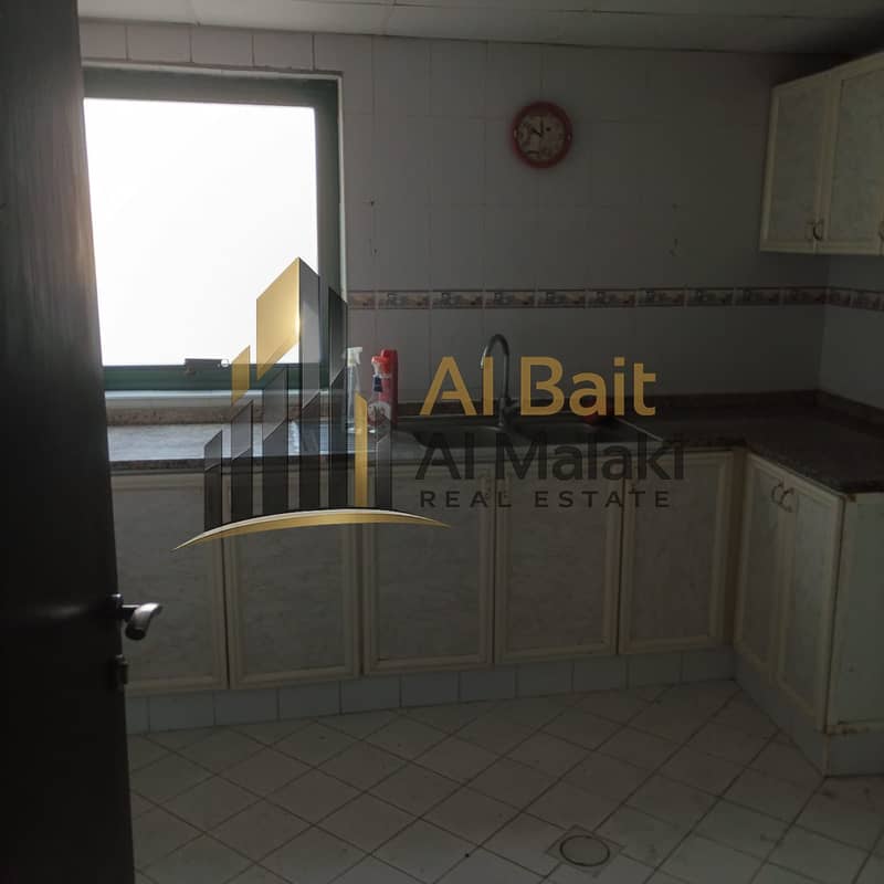 10 9106015c-330d-4fc5-9a54-d695f064e49c. jpg