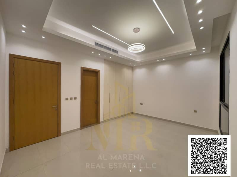 32 WhatsApp Image 2026-10-25 at 9.53. 33 AM (5)-watermark. jpg