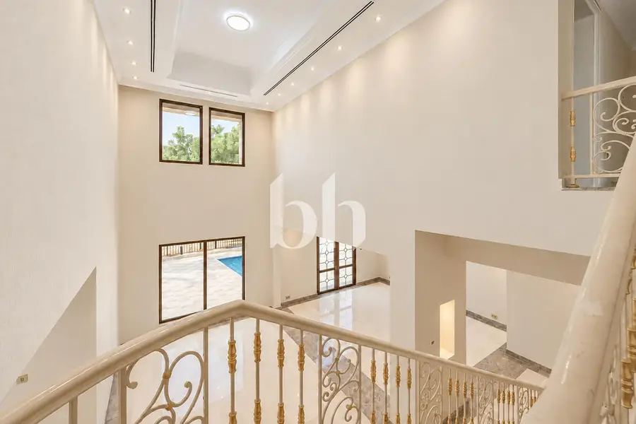 Large Corner Plot | Park Backing | Extended BUA