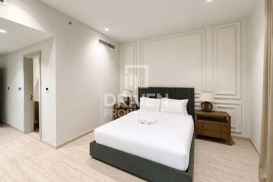 Rare Podium Unit | High ROI | Private Lift