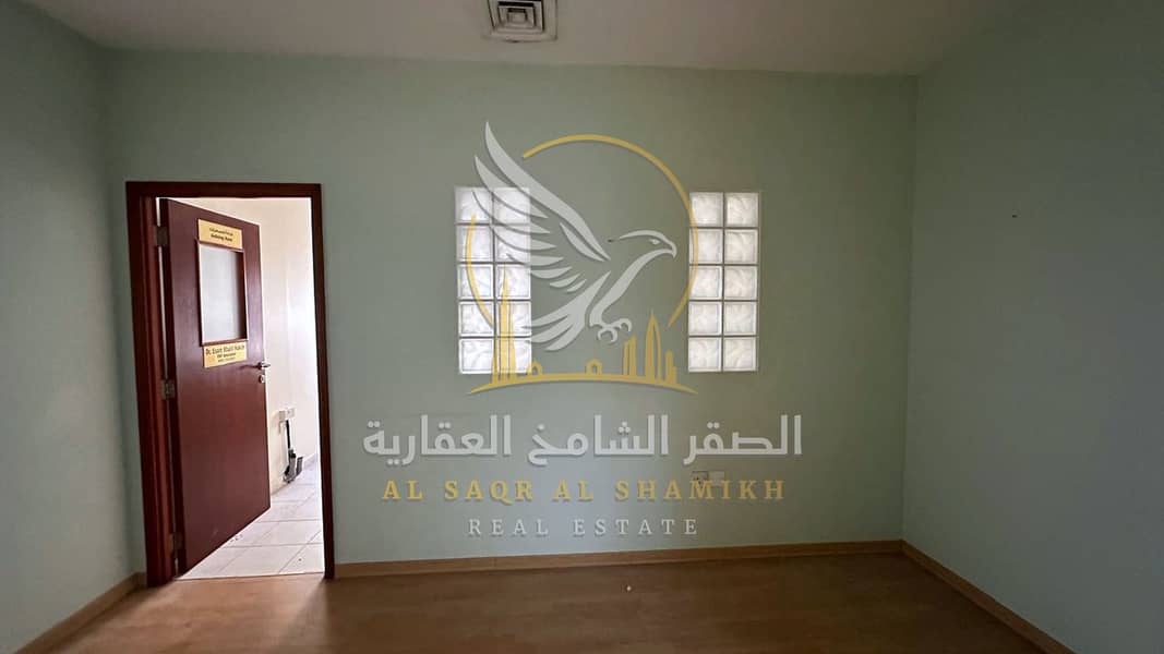 9 مكتب-للا-يجار-3-غرف-المجاز-1-الشارقة-صورة-العقار-re-001-03. jpg