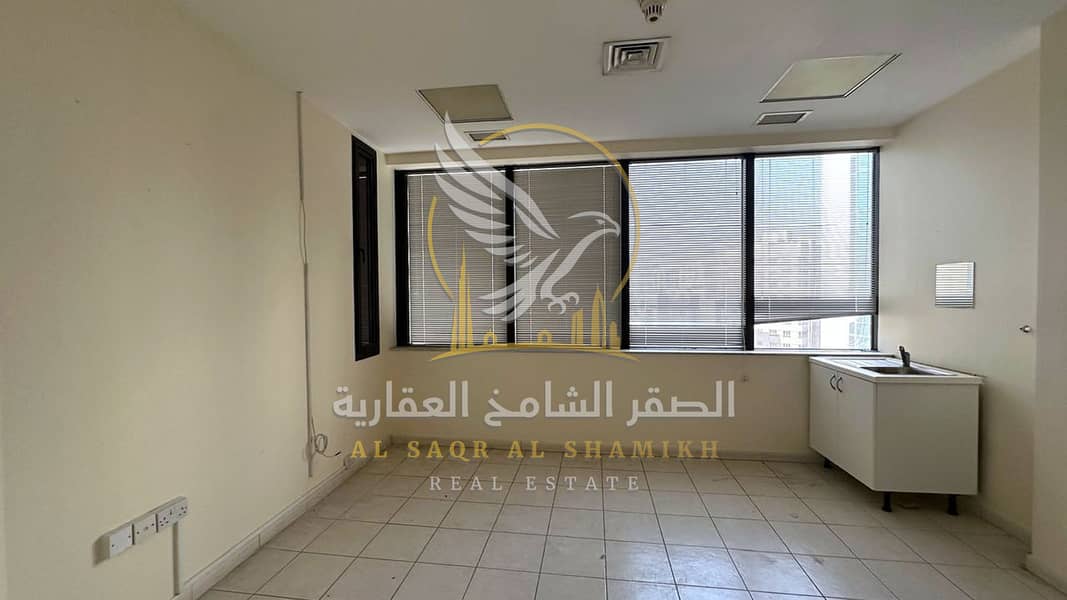 19 مكتب-للا-يجار-3-غرف-المجاز-1-الشارقة-صورة-العقار-re-001-20. jpg