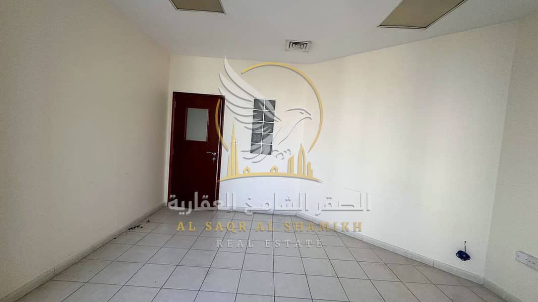 22 مكتب-للا-يجار-3-غرف-المجاز-1-الشارقة-صورة-العقار-re-001-22. jpg