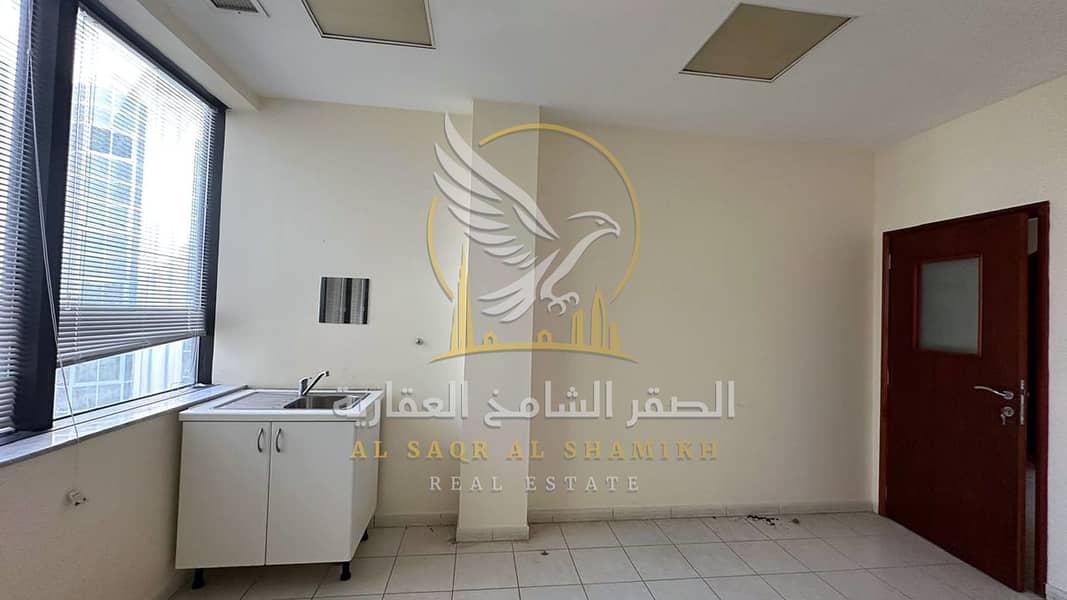 24 مكتب-للا-يجار-3-غرف-المجاز-1-الشارقة-صورة-العقار-re-001-24. jpg
