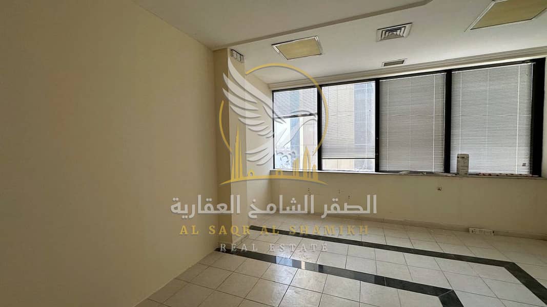 26 مكتب-للا-يجار-3-غرف-المجاز-1-الشارقة-صورة-العقار-re-001-30. jpg