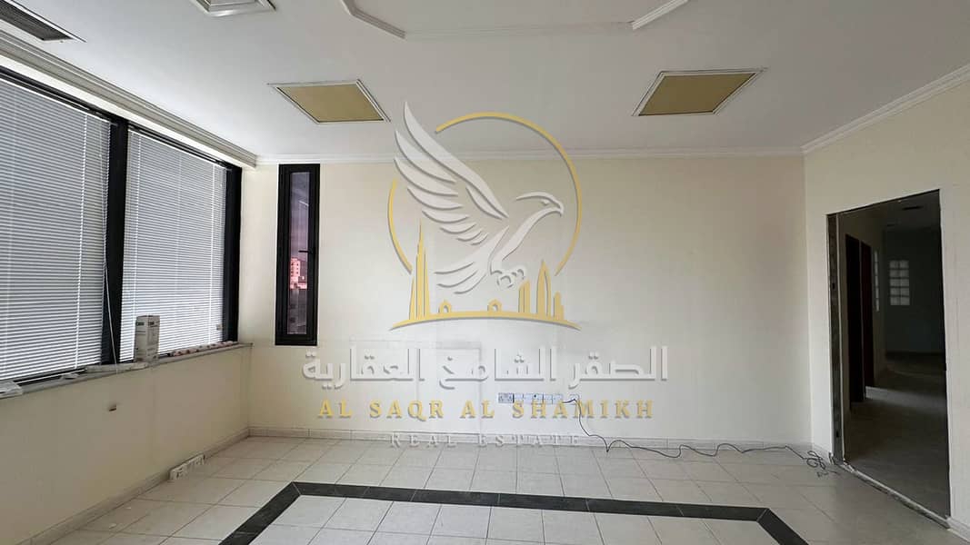 28 مكتب-للا-يجار-3-غرف-المجاز-1-الشارقة-صورة-العقار-re-001-31. jpg