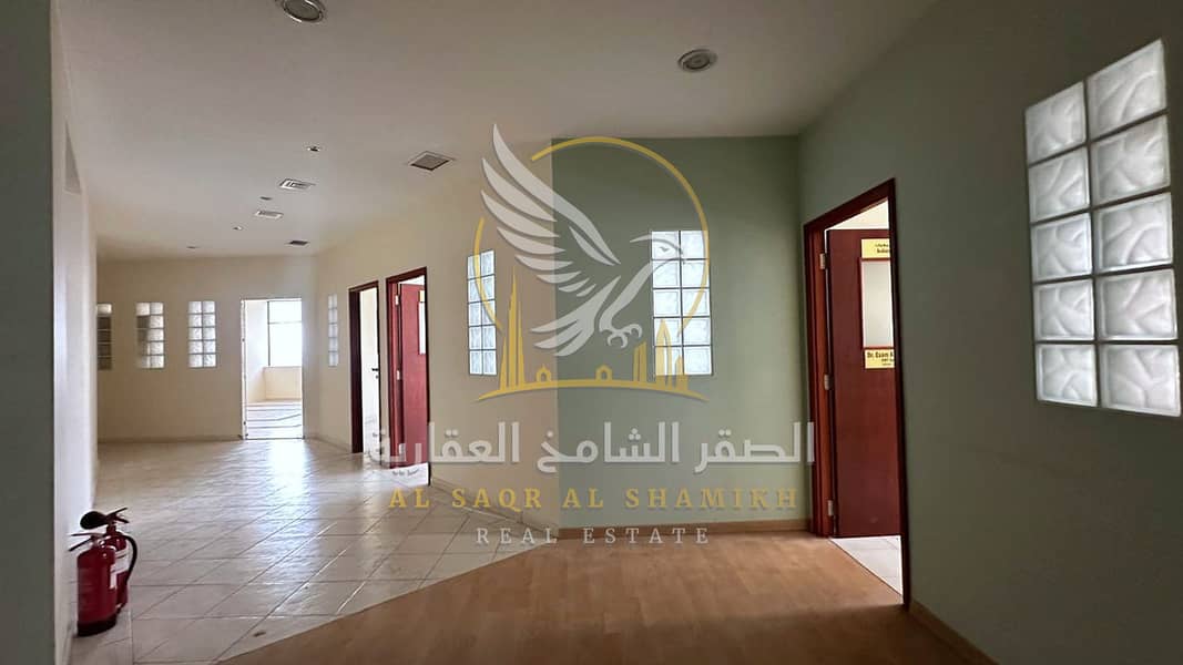 34 مكتب-للا-يجار-3-غرف-المجاز-1-الشارقة-صورة-العقار-re-001-36. jpg