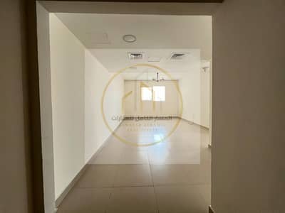 Appartement de 1 chambre à à louer à Al Majaz, Sharjah - WhatsApp Image 2026-10-24 at 3.16. 40 PM. jpeg Appartement de 1 chambre à à louer à Al Majaz, Sharjah - WhatsApp Image 2026-10-24 at 3.16. 40 PM. jpeg