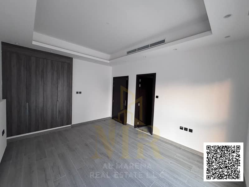 30 WhatsApp Image 2026-10-25 at 9.54. 31 AM (10)-watermark. jpg