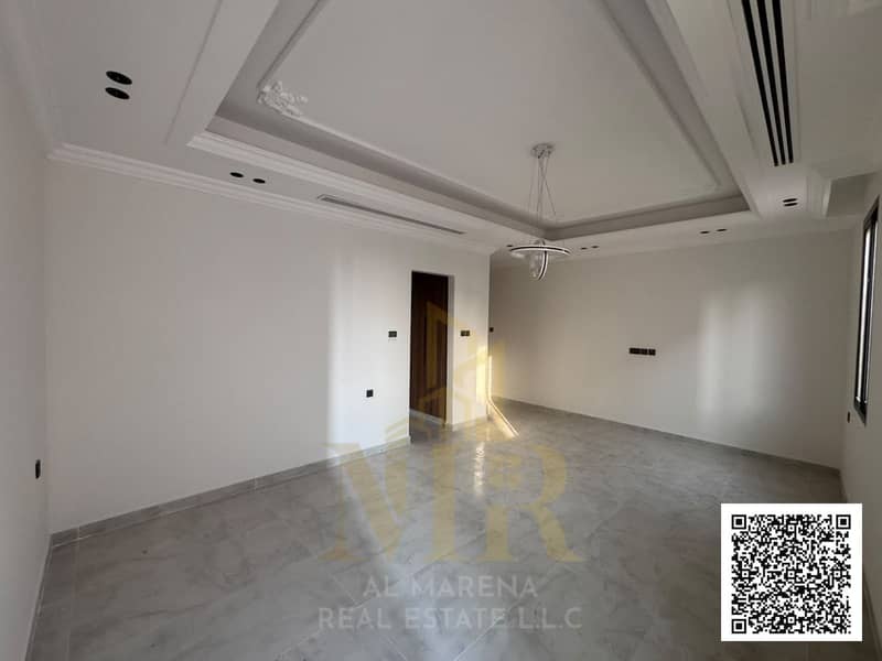40 WhatsApp Image 2026-10-25 at 9.56. 18 AM (9)-watermark. jpg