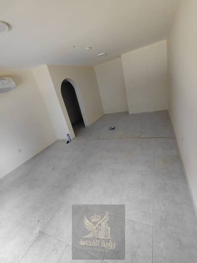 Appartement de 2 chambres à à louer à Al Majaz, Sharjah - WhatsApp Image 2026-09-15 at 1.44. 00 PM (2). jpeg Appartement de 2 chambres à à louer à Al Majaz, Sharjah - WhatsApp Image 2026-09-15 at 1.44. 00 PM (2). jpeg