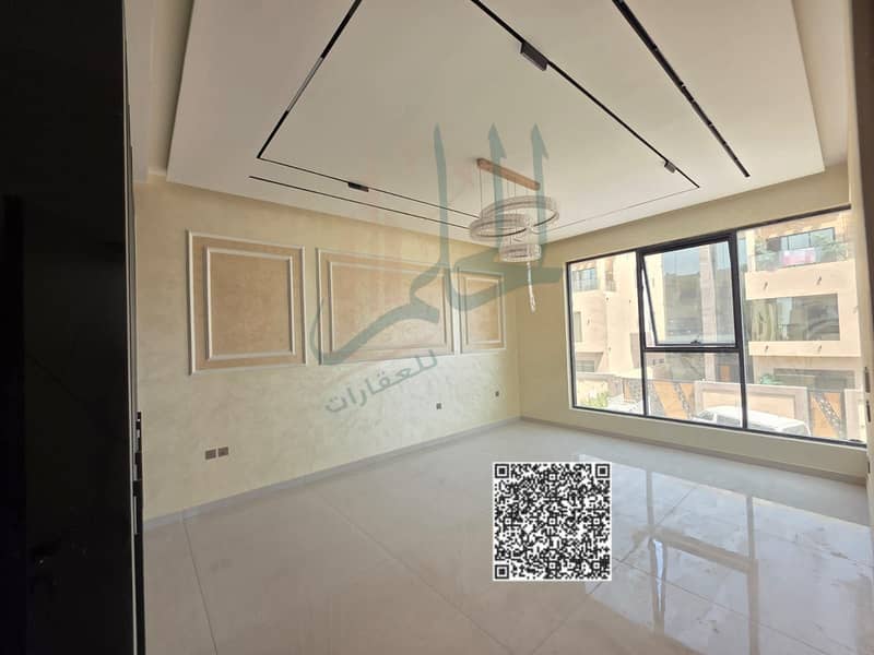32 WhatsApp Image 2026-10-25 at 12.06. 20 PM (2). jpeg