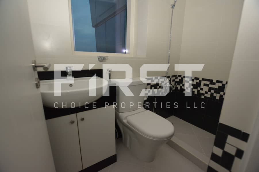 13 2BR Apt Oceascapel Al Reem Island Abu Dhabi UAE (9). jpg