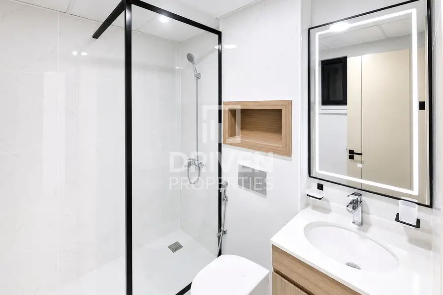 Brand New Unit | Vacant Apt with Maid's Room