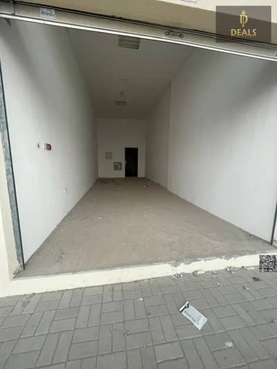 Showroom de  à à louer à Al Jurf, Ajman - image - 2026-10-25T135046.789. png