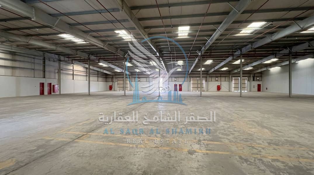 11 مستودعات الامارات الصناعيه - 23الف قدم - 26 الف قدم. jpeg