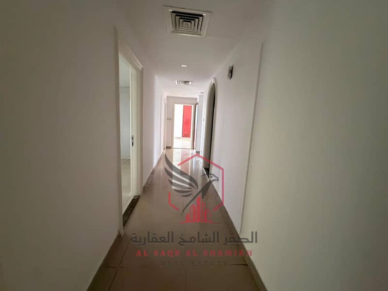 15 WhatsApp Image 2026-08-25 at 14.02. 52 (1). jpeg