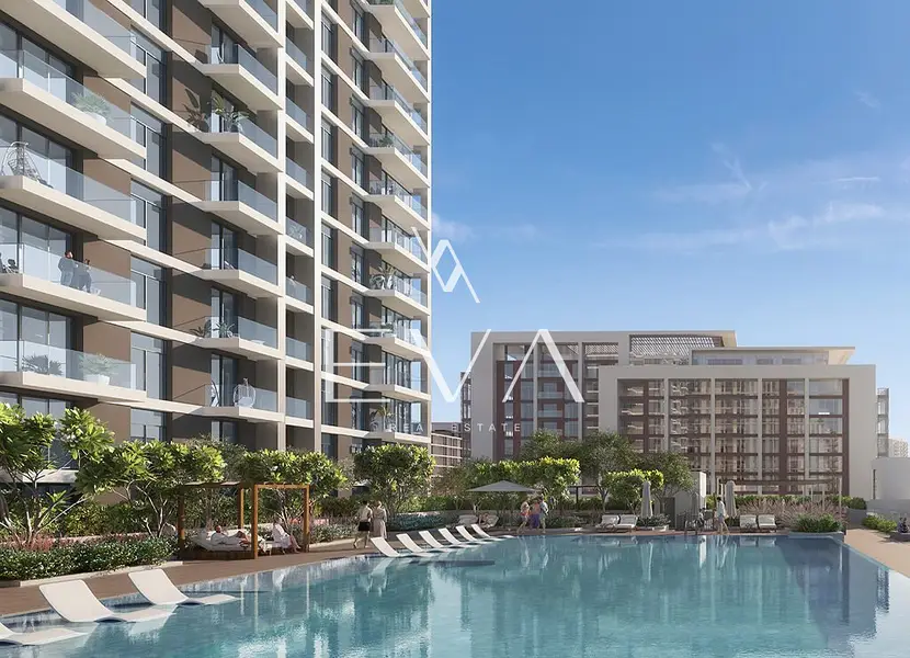 CORNER UNIT | MID FLOOR | PARTIAL GOLF COURSE VIEW