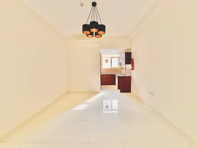 Studio for Rent in Muwaileh Commercial, Sharjah - IMG_7132. jpg Studio for Rent in Muwaileh Commercial, Sharjah - IMG_7132. jpg