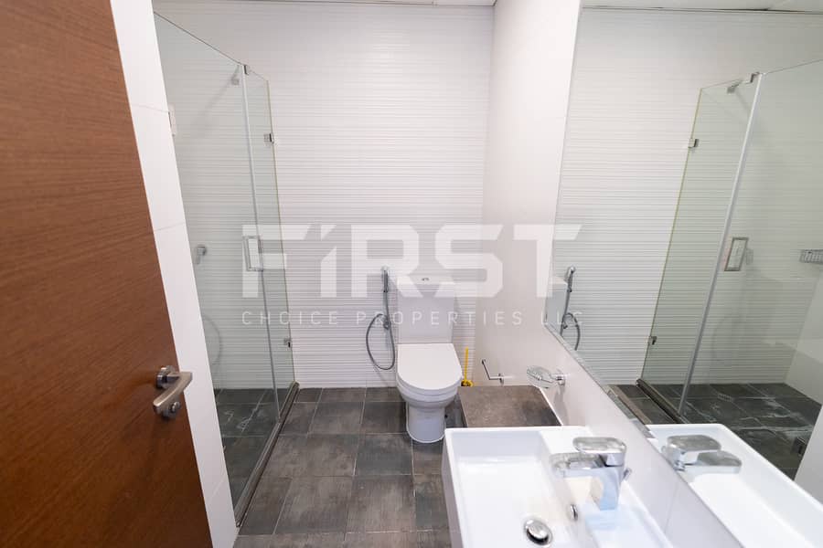 8 3BR Apt Gate Tower Shams Gate District Al Reem Island Abu Dhabi UAE (8). jpg