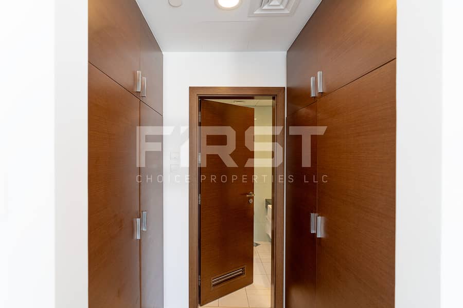 20 3BR Apt Gate Tower Shams Gate District Al Reem Island Abu Dhabi UAE (23). jpg