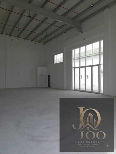 Showroom de  à à louer à Al Jurf, Ajman - WhatsApp Image 2026-10-25 at 1.35. 15 PM (2). jpeg