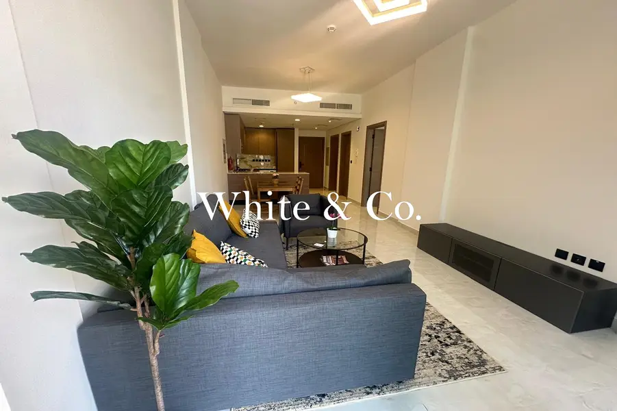 1 BED + STUDY | CHILLER FREE | SPACIOUS