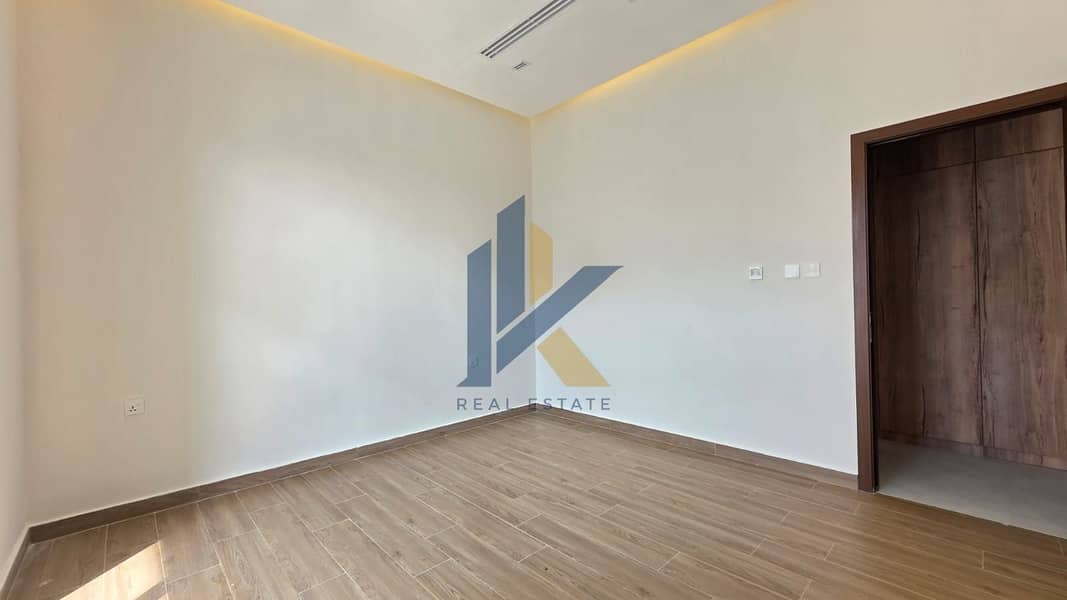 9 WhatsApp Image 2026-10-25 at 3.21. 09 PM (2). jpeg