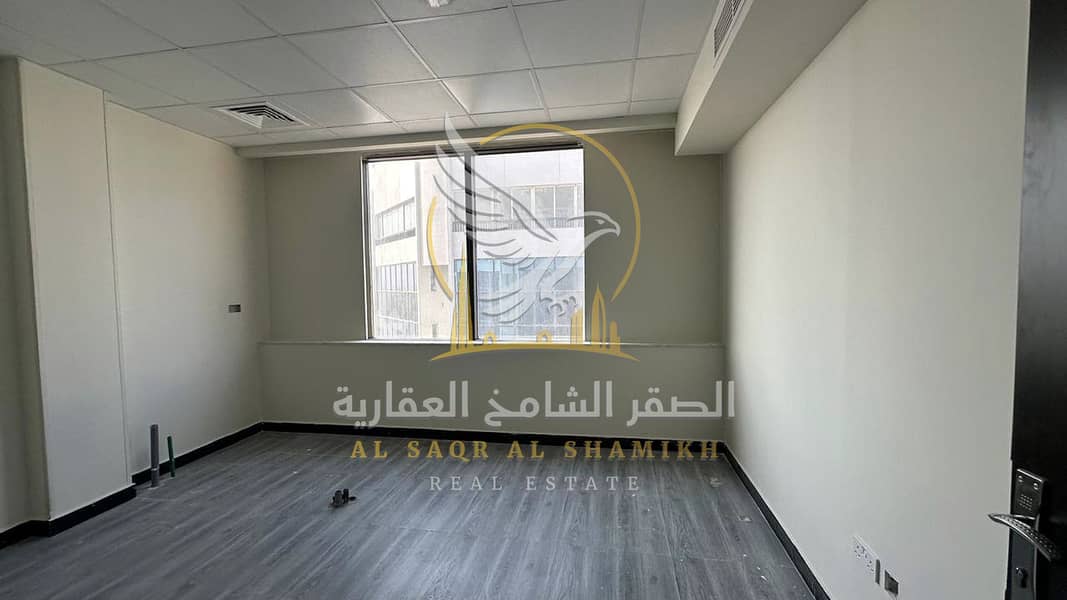 25 مكتب-للا-يجار-3-غرف-المجاز-1-الشارقة-صورة-العقار-re-001-25. jpg