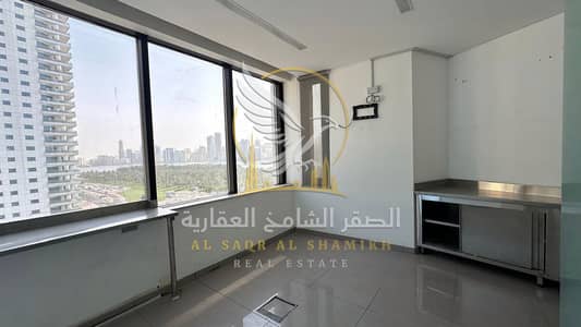 阿尔马贾兹, 夏尔迦 写字楼待租 - مكتب-للا-يجار-3-غرف-المجاز-1-الشارقة-صورة-العقار-re-001-35. jpg 阿尔马贾兹, 夏尔迦 写字楼待租 - مكتب-للا-يجار-3-غرف-المجاز-1-الشارقة-صورة-العقار-re-001-35. jpg