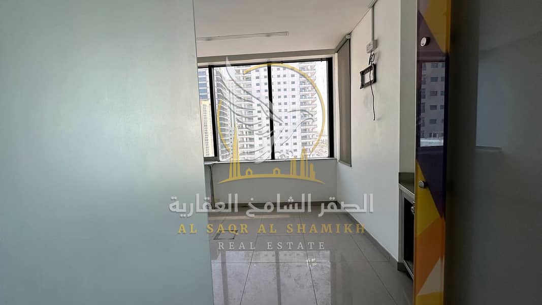 3 مكتب-للا-يجار-3-غرف-المجاز-1-الشارقة-صورة-العقار-re-001-25. jpg