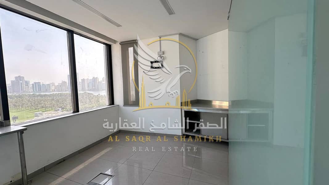 37 مكتب-للا-يجار-3-غرف-المجاز-1-الشارقة-صورة-العقار-re-001-37. jpg