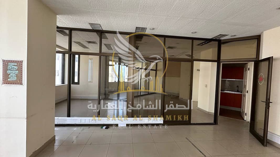 14 مكتب-للا-يجار-3-غرف-المجاز-1-الشارقة-صورة-العقار-re-001-14. jpg
