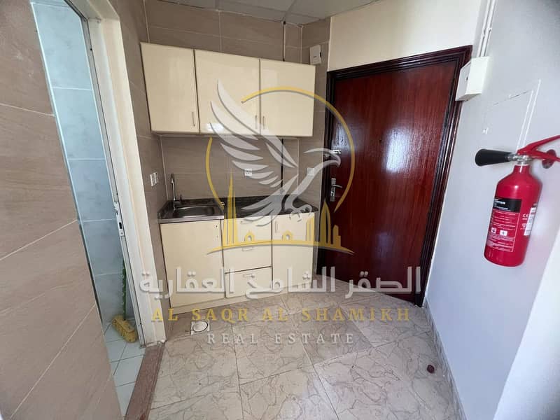 9 استوديو-للا-يجار-0-غرف-النباعة-الشارقة-مطبخ-we-0001-09. jpg