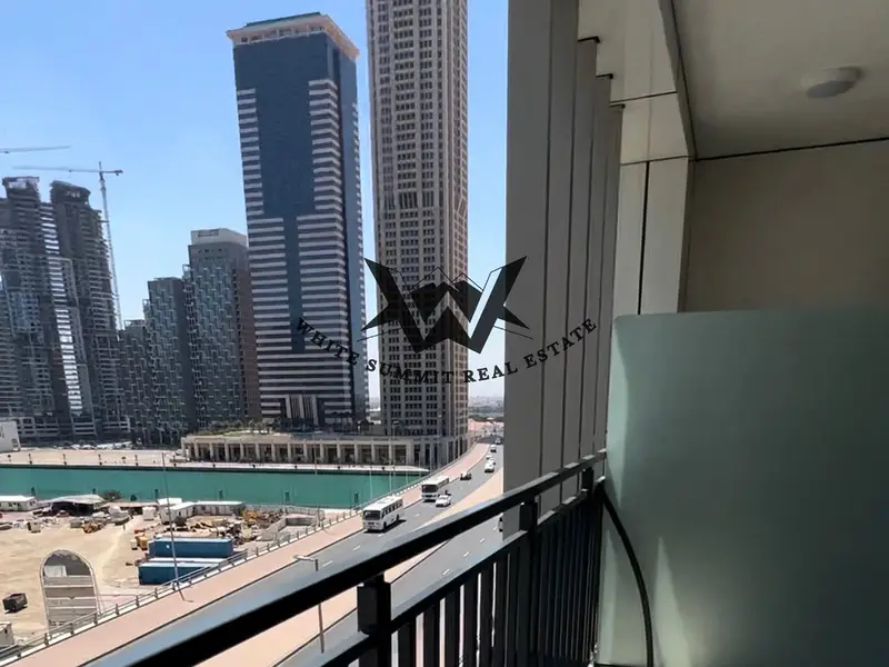 Vacant 1BR | Near Burj Khalifa & Dubai Mall | Semi-Furnished