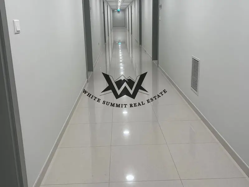 Vacant 1BR | Near Burj Khalifa & Dubai Mall | Semi-Furnished