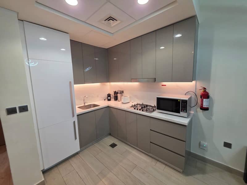 7 WhatsApp Image 2026-10-24 at 15.51. 52 (1). jpeg