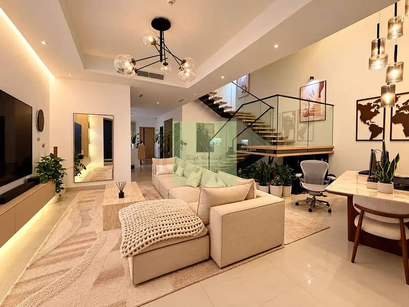 Upgraded 4BR + Maid’s | Private Gym & Lift | 12 Cheques