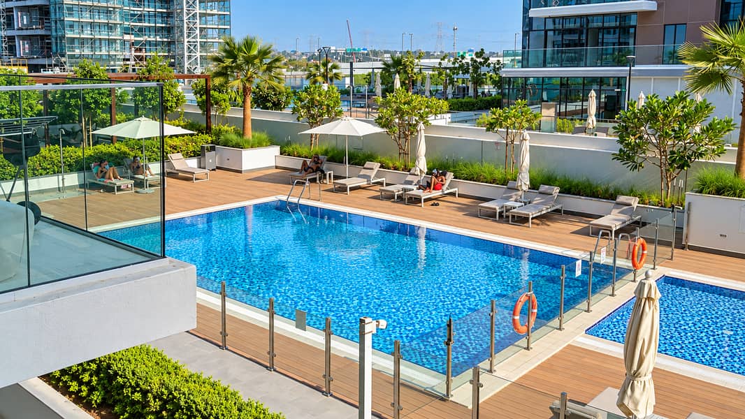 3 #15_- Pool (aerial view) with loungers and second pool. png