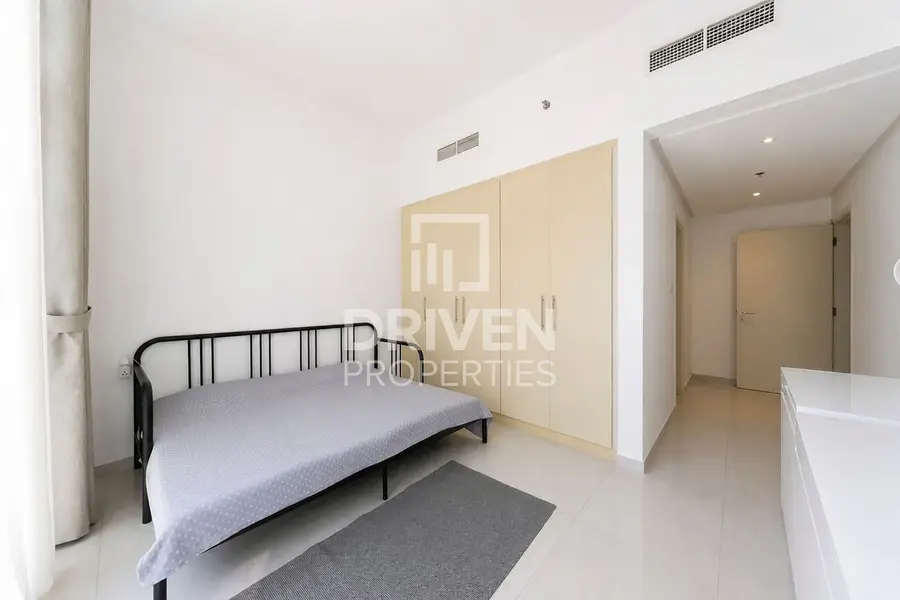 Fully Furnished | Upgraded | Golf and Pool