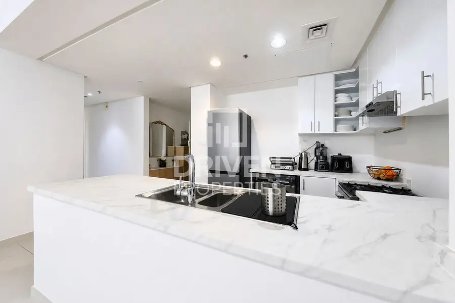 Fully Furnished | Upgraded | Golf and Pool