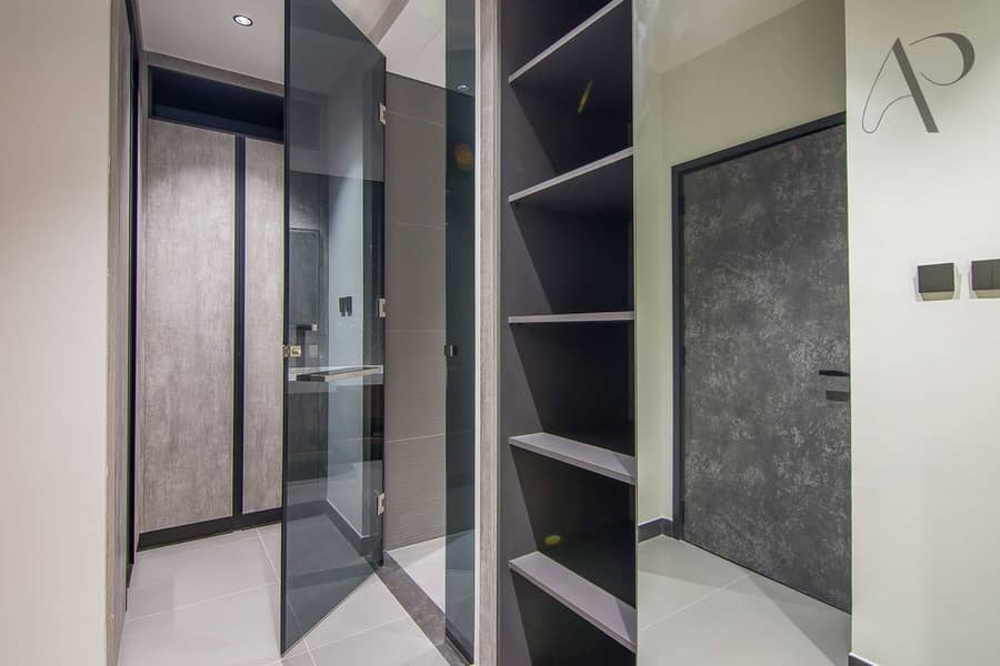 17 Photos-20. JPG