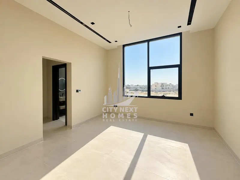5BR Villa with Garden Area for Rent| Al Awir First