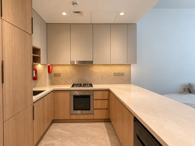 Midtown 2BR Apartment | City & Courtyard Views | Modern Open-Plan Layout