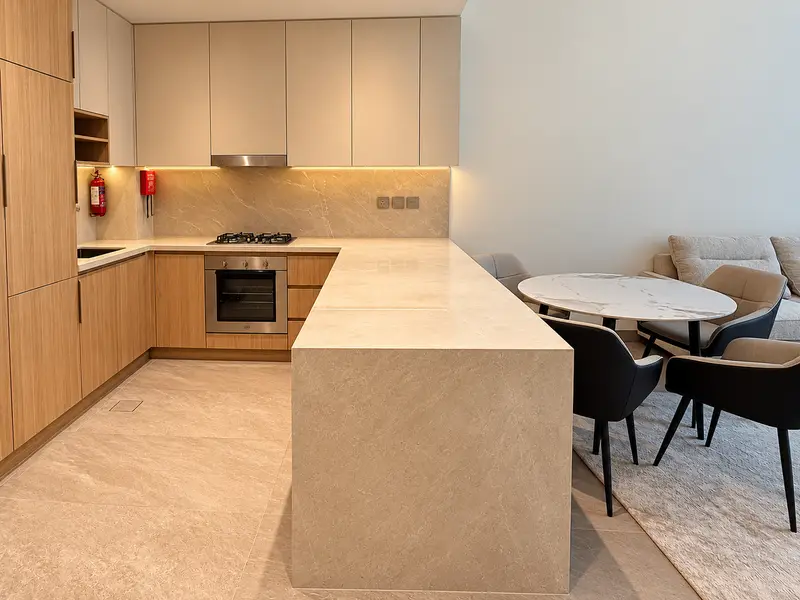 Midtown 2BR Apartment | City & Courtyard Views | Modern Open-Plan Layout