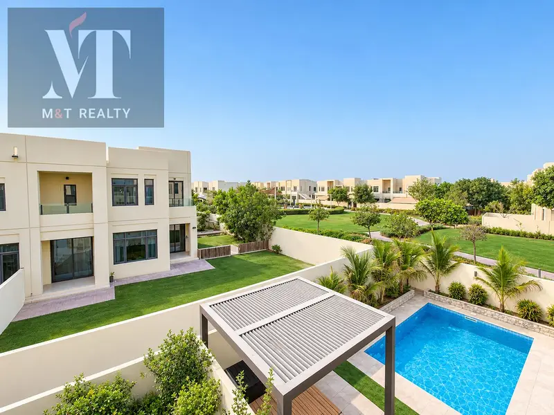 Huge Corner Plot|Next to Park|Vastu|VOT