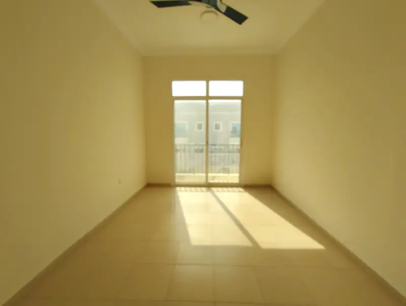 AWAY FROM FLIGHT PATH - 4BR+ MAIDS ROOM - READY TO MOVE