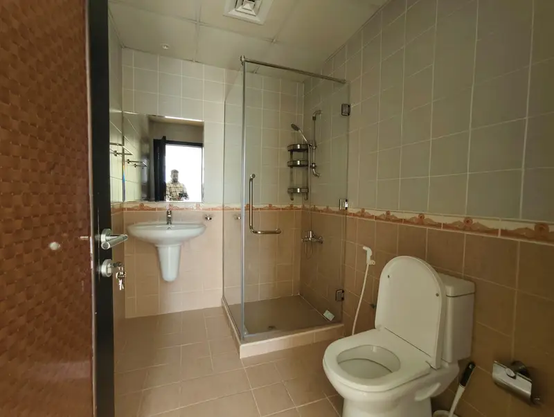 AWAY FROM FLIGHT PATH - 4BR+ MAIDS ROOM - READY TO MOVE
