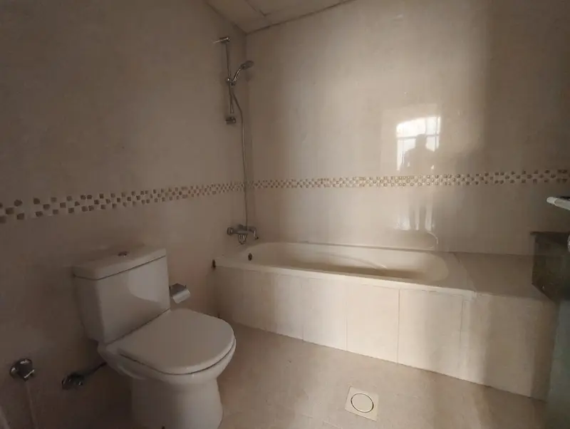 AWAY FROM FLIGHT PATH - 4BR+ MAIDS ROOM - READY TO MOVE